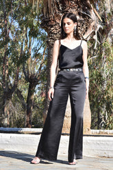 Wide leg pants in Satin