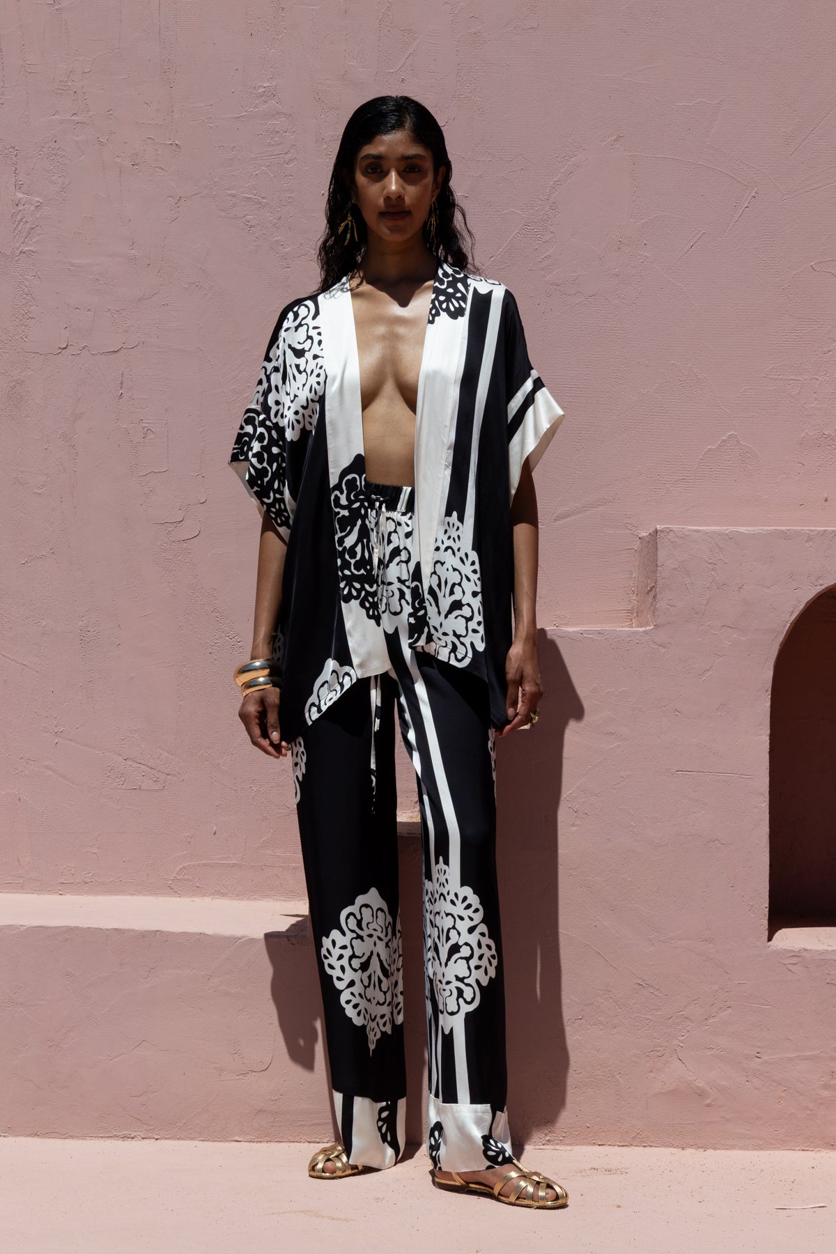 Liora Pant