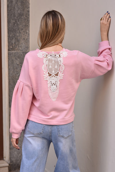 Casual top with back details
