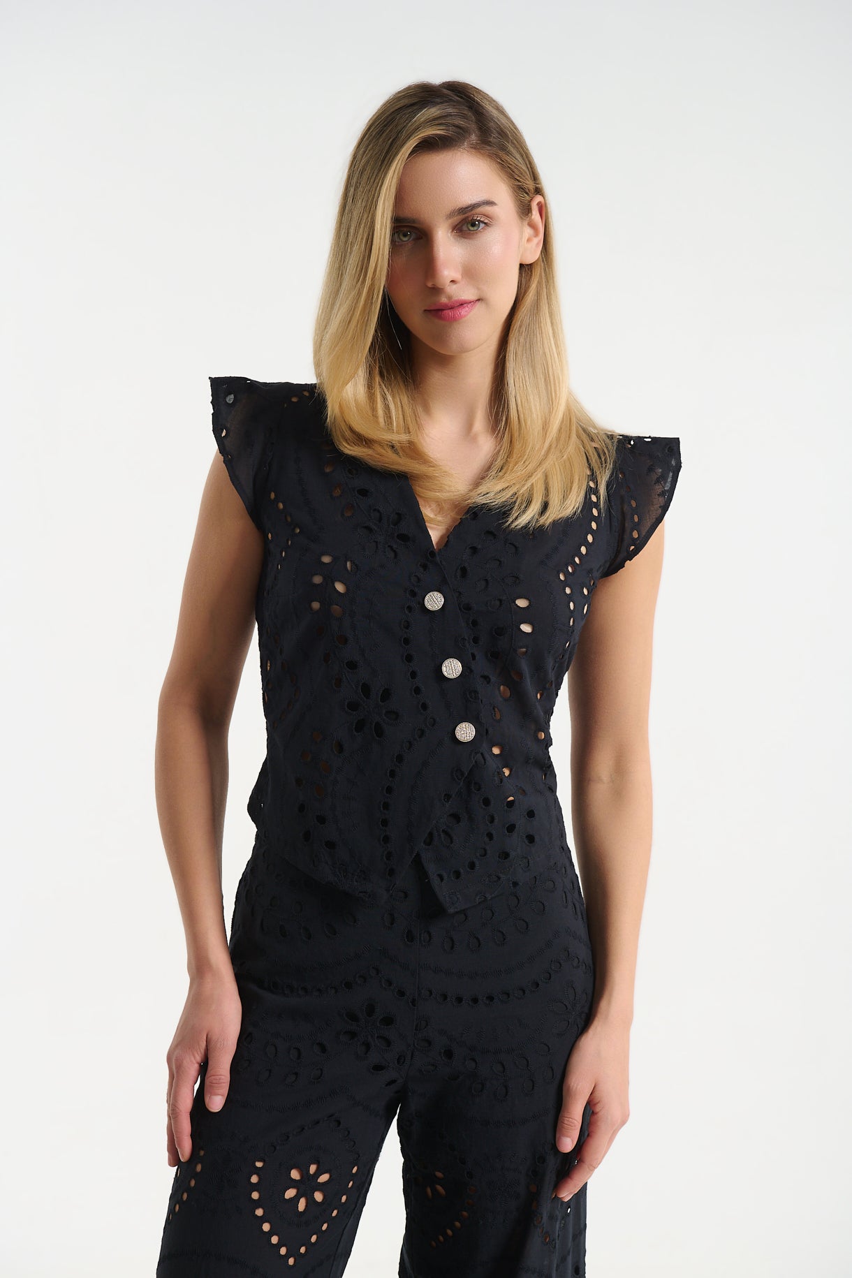Broderie Vest