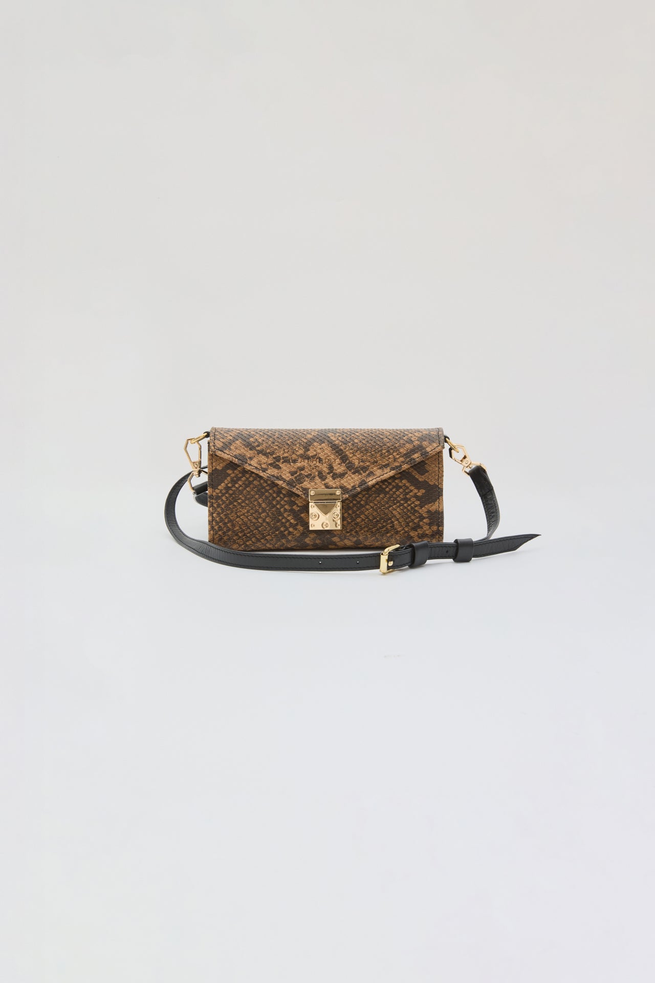 Leather Twist Lockette Bag