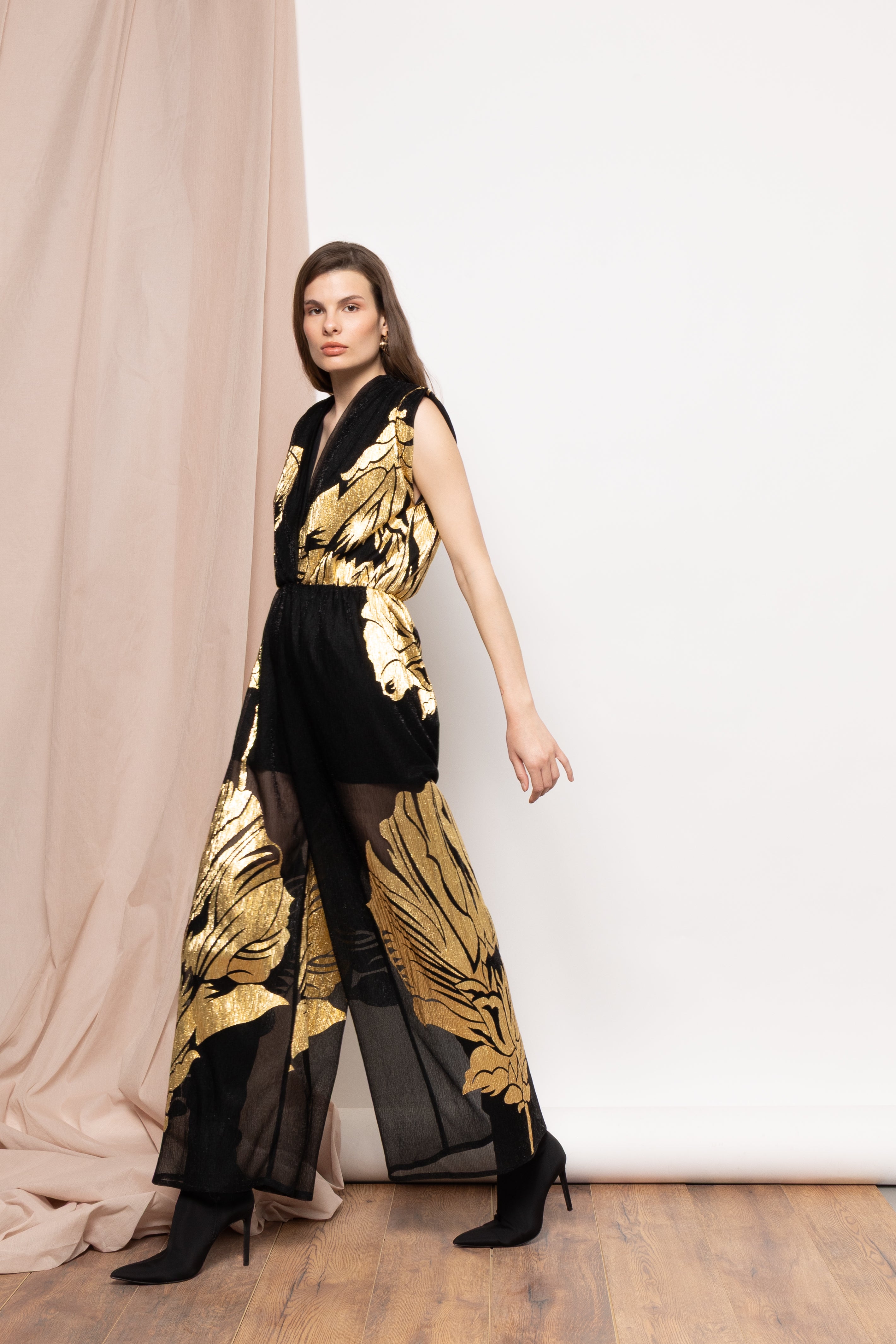 Cyra Jumpsuit in Black and Gold